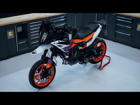 street bike ktm sm-t 890 tarmak purple  graphic kit | KTM | Kutvek - View 3