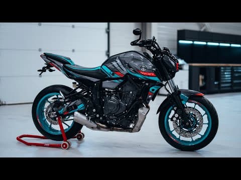 Yamaha MT 07 Street Bike Mantis Graphic Kit Turquoise | MT 07 / FZ 07 | Kutvek - View 3